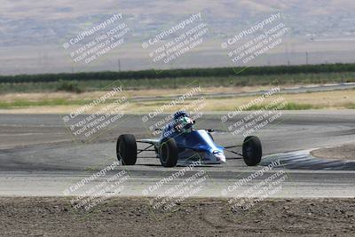 media/Jun-01-2024-CalClub SCCA (Sat) [[0aa0dc4a91]]/Group 4/Race/